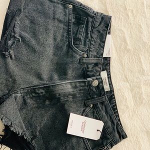 NEW WITH TAGS distressed mid-rise shorts